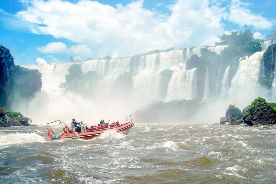From Foz do Iguazu: Brazil Iguazu Falls & Macuco Safari Boat - The Chocolate Caseiro stop
