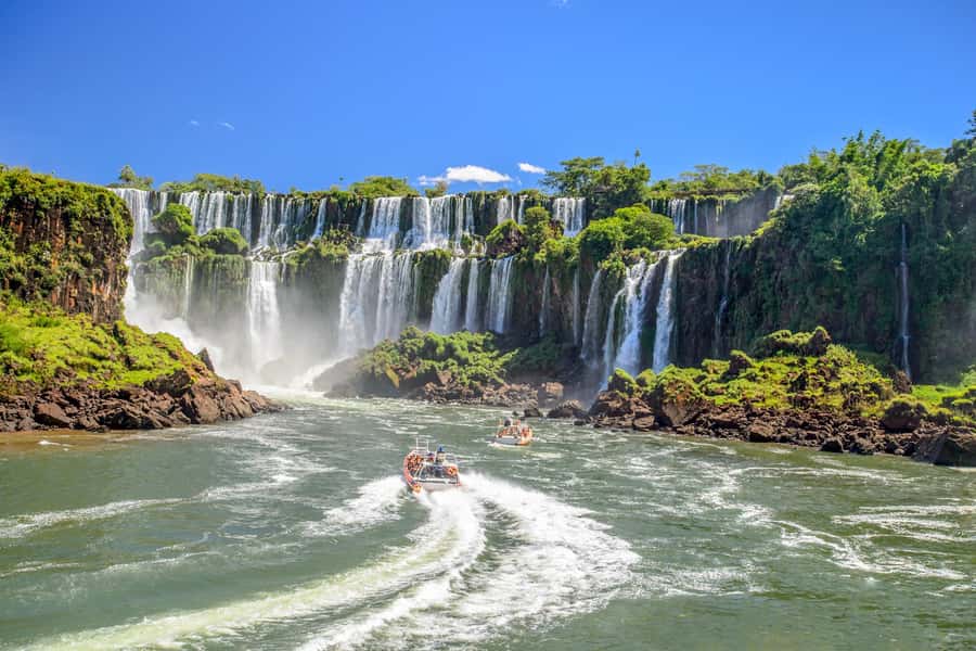 From Foz do Iguazu: Brazil Iguazu Falls & Macuco Safari Boat - What to wear and pack for a wet day