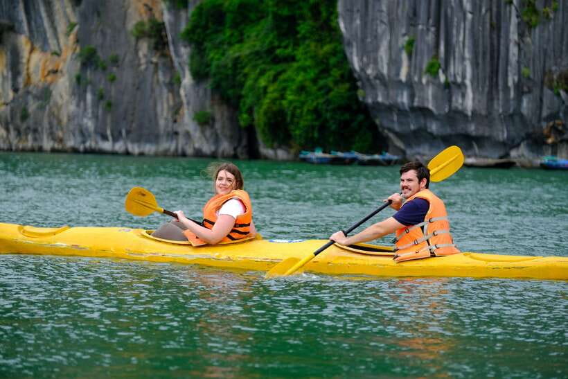 From Hanoi: 2-Day Halong Sapphire Cruise with Balcony Cabin - Checkout, brunch, and the return to Hanoi