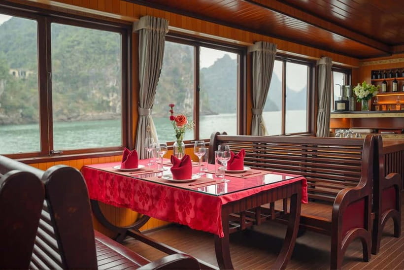 From Hanoi/Cat Ba: Lan Ha Bay Full-Day Boat Trip - 10:30 through Dark and Bright Caves