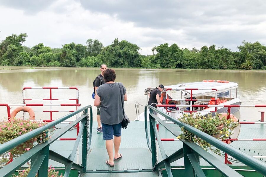 From Ho Chi Minh: Cu Chi Tunnels and VIP Speedboat Tour - Going underground, and knowing your limits