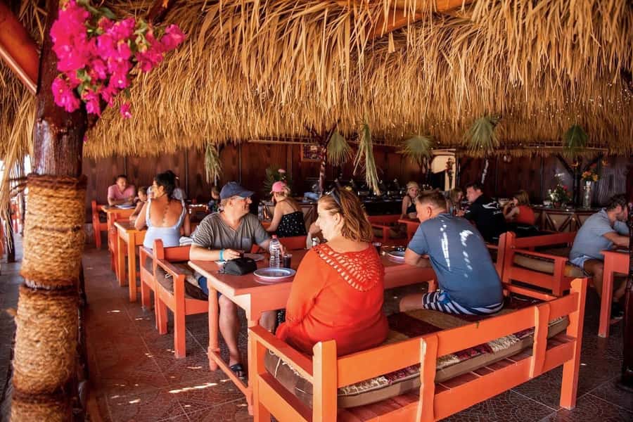 From Hurghada: Paradise Island Snorkeling Cruise with Lunch - FAQ