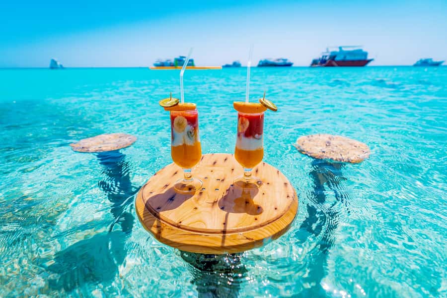 From Hurghada: Paradise Island Snorkeling Cruise with Lunch - Yacht or Speedboat: Pick the Right Pace
