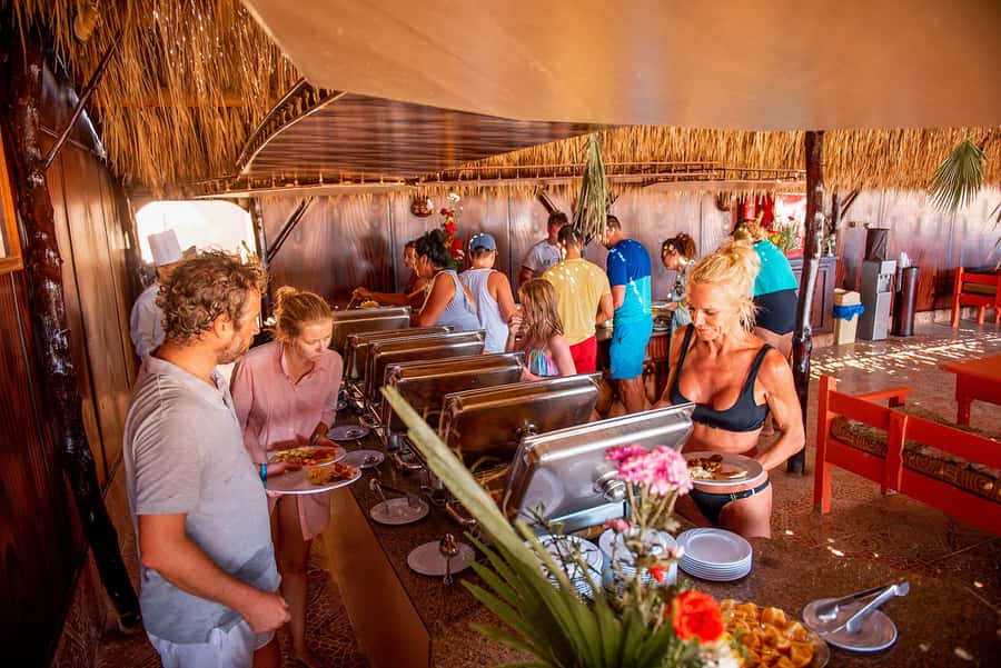 From Hurghada: Paradise Island Snorkeling Cruise with Lunch - Paradise Beach, Lunch, and Free Time