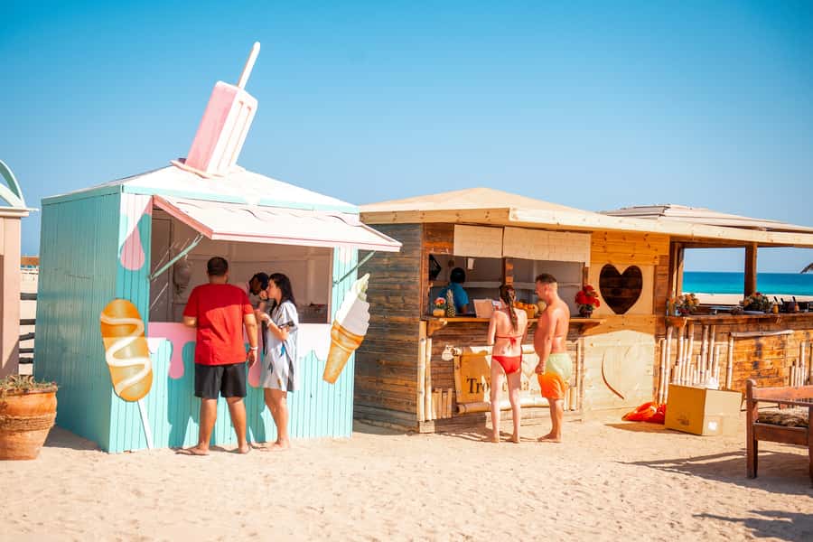 From Hurghada: Paradise Island Snorkeling Cruise with Lunch - Is $30 Good Value?