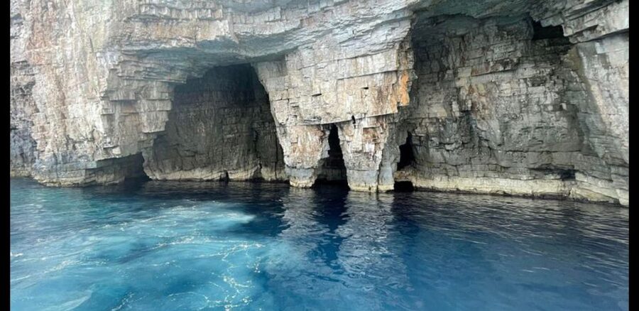 From Hvar: Blue Cave, Green Cave & 5 Islands Speedboat Tour - Meeting in Hvar before the 10:30 departure