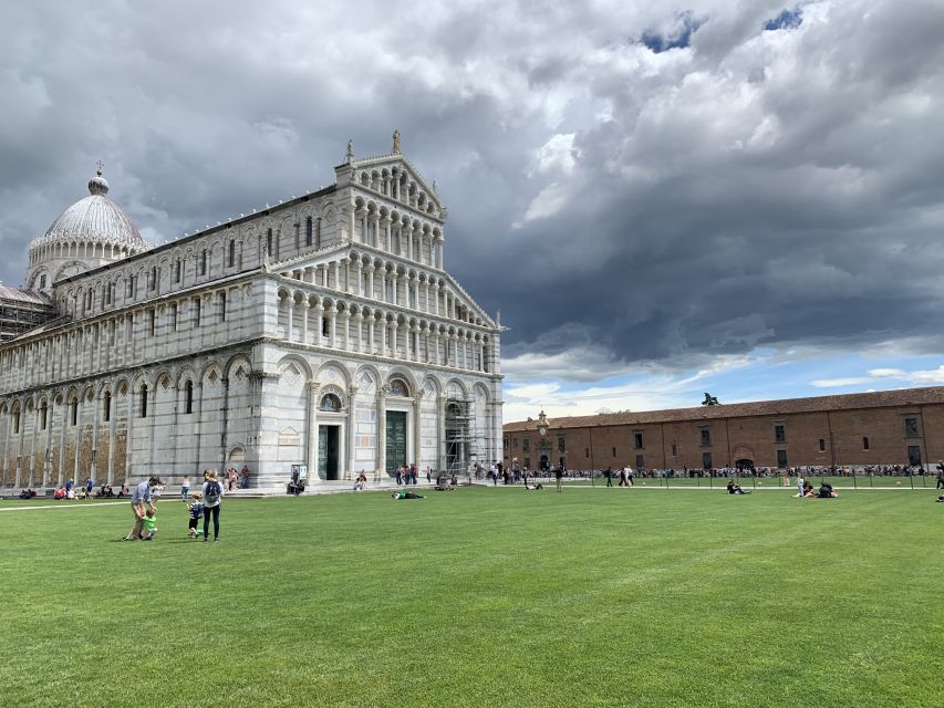 From La Spezia: Round-Trip to Pisa Cruise Shore Excursion - Choosing free time or the city walking option