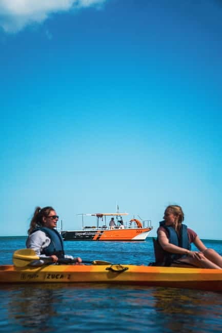 From Lagos: Ponta da Piedade Caves Kayak Tour from Catamaran - The catamaran ride to Ponta da Piedade