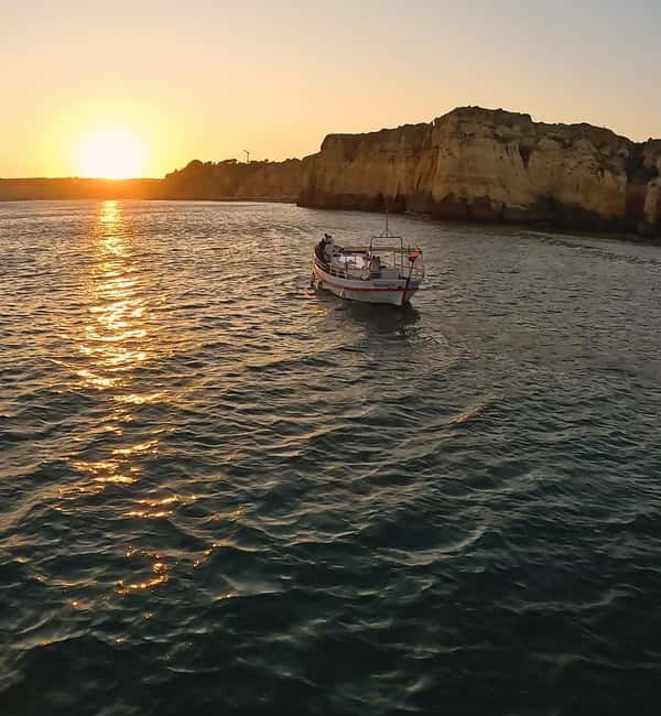 From Lagos: Ponta da Piedade Sunset Cruise with Drink - Who will enjoy this cruise most?