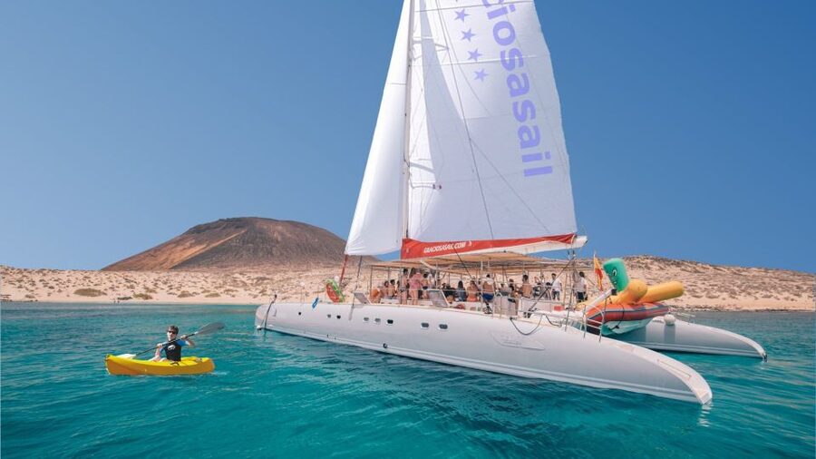 From Lanzarote: Sailing Day Trip Around La Graciosa - The 25-minute ferry crossing