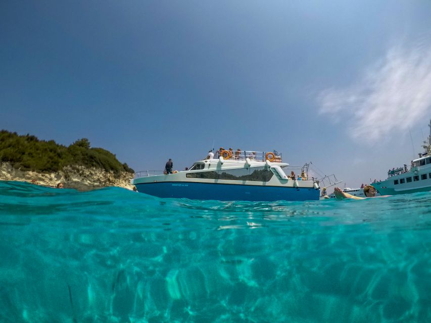 From Lefkimmi: Paxos, Antipaxos & Blue Caves Speedboat Tour - The return ride and comfort on board