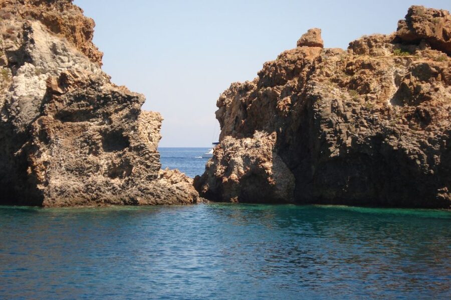From Lipari: Panarea and Stromboli Cruise with Stops - Who will enjoy this day most