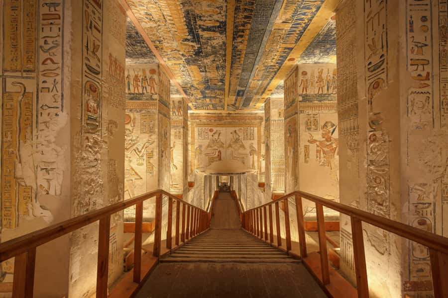 From Luxor: 3-Night Nile Cruise to Aswan and Hot Air Balloon - Day four: Abu Simbel and the long road to Aswan
