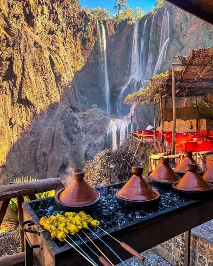 From Marrakech: Ouzoud Waterfalls guided trip with boat ride - Walking, heat, and the climb back up