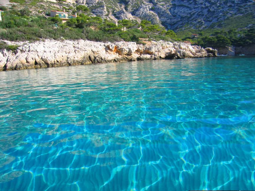 From Marseille: Iconic Calanques Boat Tour with Swimming - Timing, comfort, and who should book