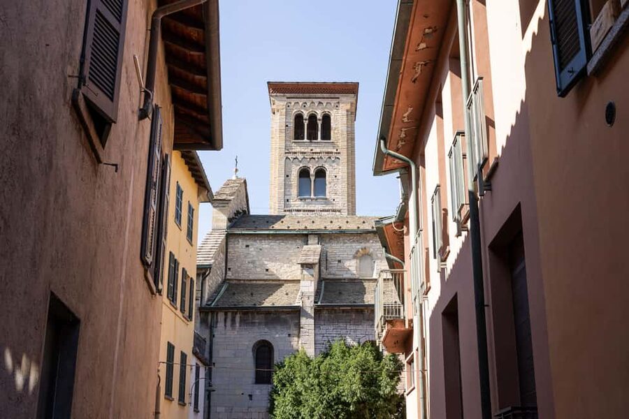 From Milan: Como & Bellagio Day Tour & Scenic Lake Cruise - Bellagio, the lake’s famous midpoint