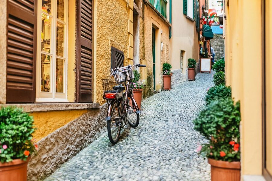 From Milan: Lake Como & Bellagio DayTour with Private Cruise - Varenna, cobblestones, and a quieter lakeside mood