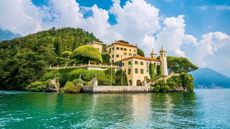 From Milan: Lake Como, Bellagio & Varenna with Private Boat - The coach ride from Milan to Como