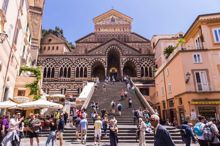 From Naples: Boat Tour of Amalfi, Positano and Ravello - The long ride back to Naples