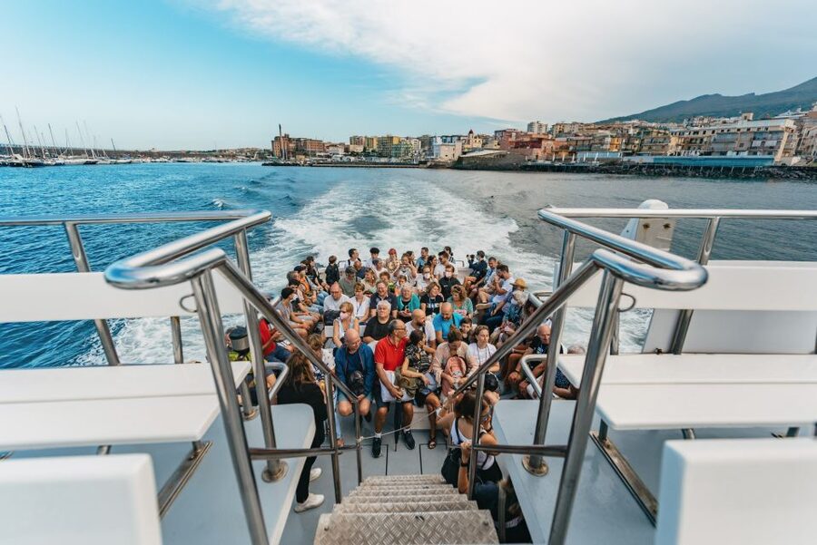 From Naples: Gulf of Naples & Capri Sightseeing Boat Tour - Why this Capri day trip works well