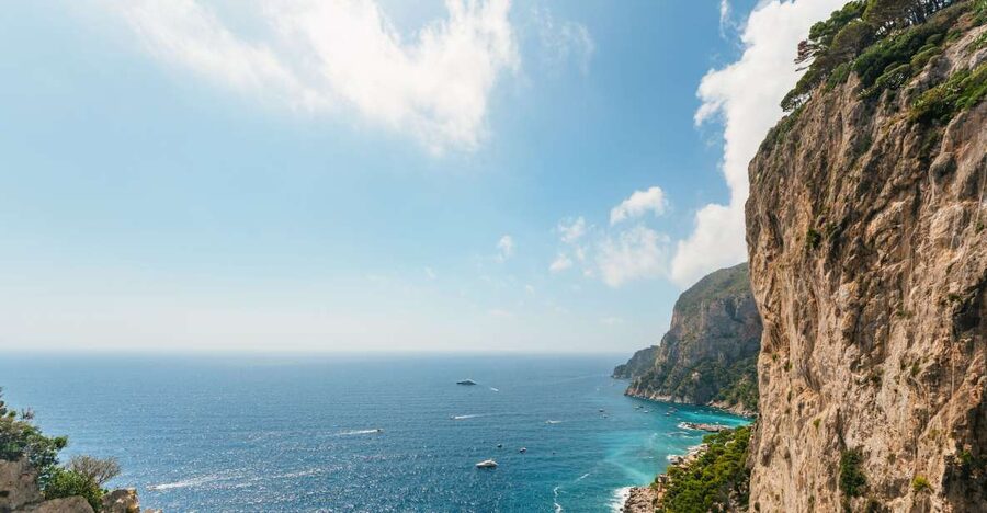 From Naples: Gulf of Naples & Capri Sightseeing Boat Tour - Timing, crowds, and the return to Naples