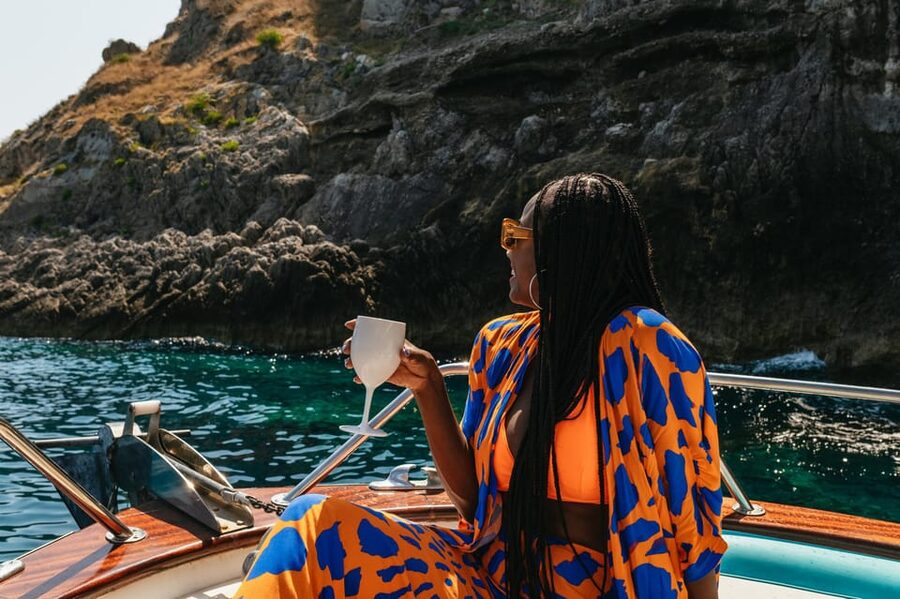 From Naples: Positano and Amalfi Boat Tour with Drinks - The morning transfer from Naples to Piano di Sorrento