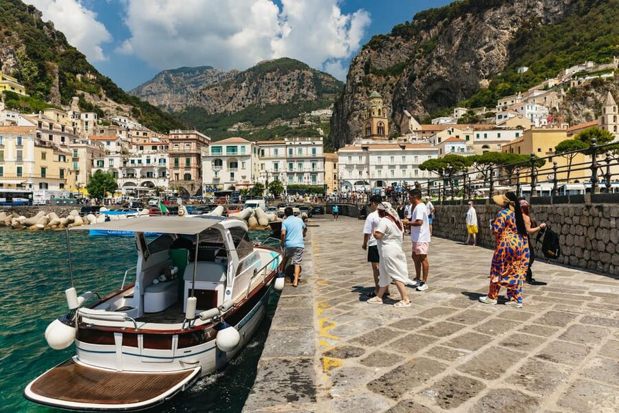 From Naples: Positano and Amalfi Boat Tour with Drinks - Swimming in clear coastal water