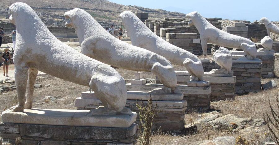 From Naxos: Delos and Mykonos Full-Day Boat Trip - Should you book the Delos and Mykonos trip?