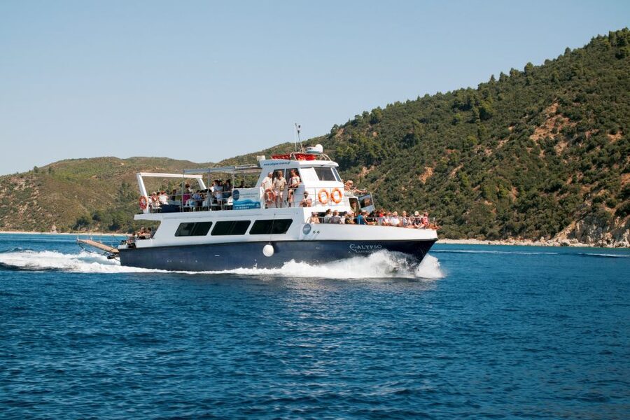 From Ouranoupolis: Cruise to Mount Athos Monasteries - Finding the port beside the Byzantine Tower