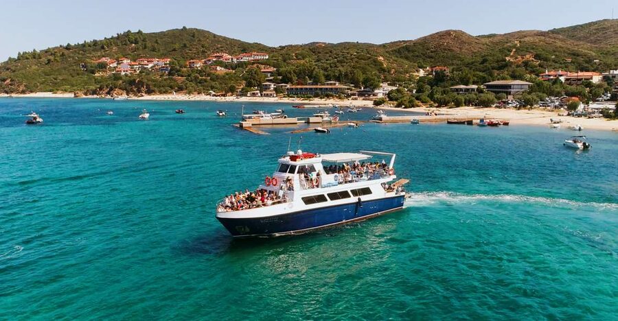 From Ouranoupolis: Cruise to Mount Athos Monasteries - What you can actually see from 500 meters