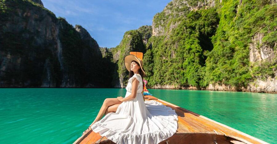 From Phi Phi: Half-Day Longtail Boat Tour with Snorkeling - What this four-hour Phi Phi trip is really like