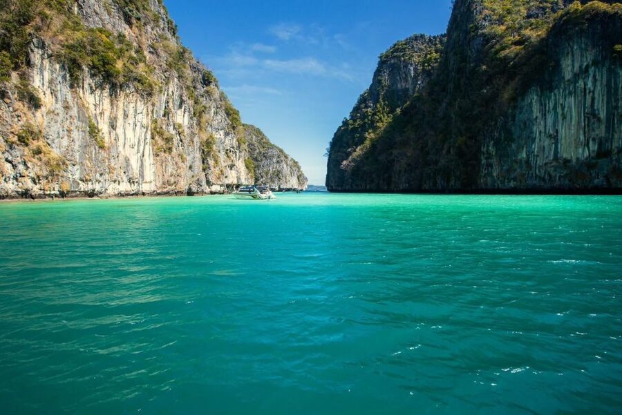 From Phi Phi: Half-Day Longtail Boat Tour with Snorkeling - Why the 2 PM departure may be the better choice