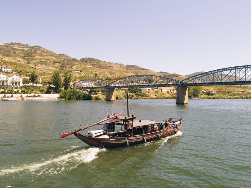 From Pinhão: Douro Valley Rabelo Boat Tour with Port Wine - The Port serving: a taste, not a tasting class