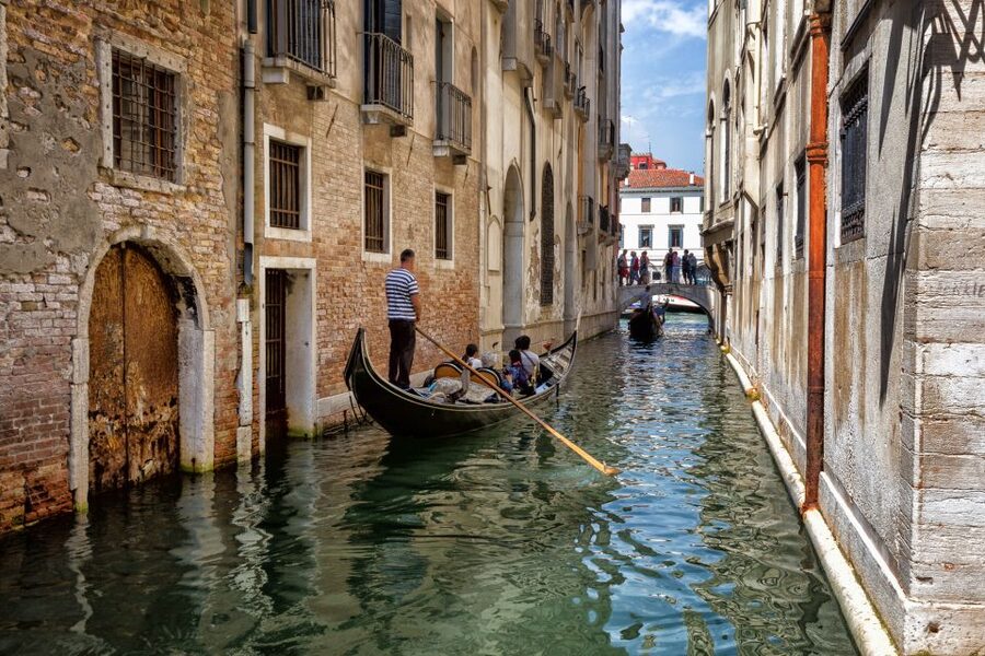 From Porec: Venice Catamaran Crossing One-Way or Round-Trip - Comfort, luggage, and practical limits