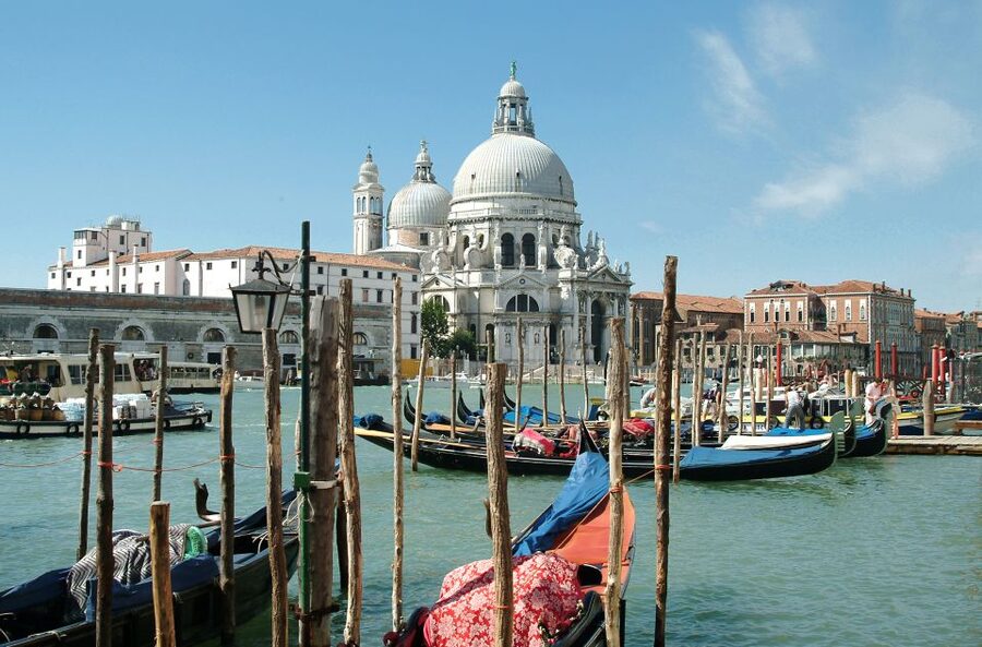 From Porec: Venice Catamaran Crossing One-Way or Round-Trip - Should you book the Poreč to Venice catamaran?