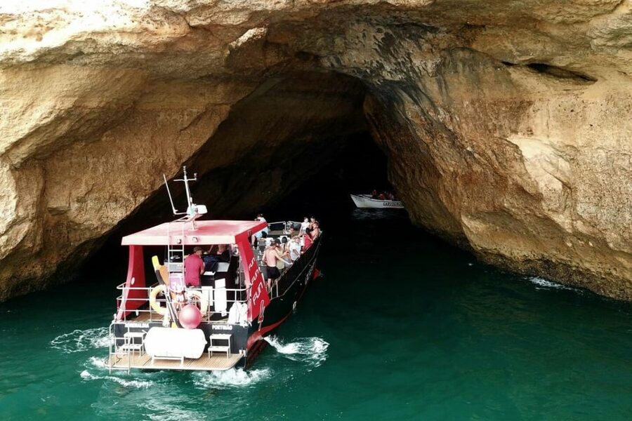 From Portimão: 2-Hour Catamaran Tour to Benagil Caves - Why this Portimão catamaran tour works well
