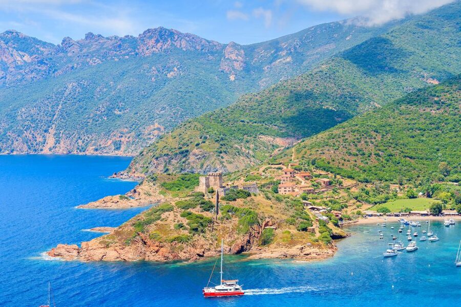 From Porto: Scandola & Girolata Tour by Boat - Seating, comfort, and the crowded-boat question