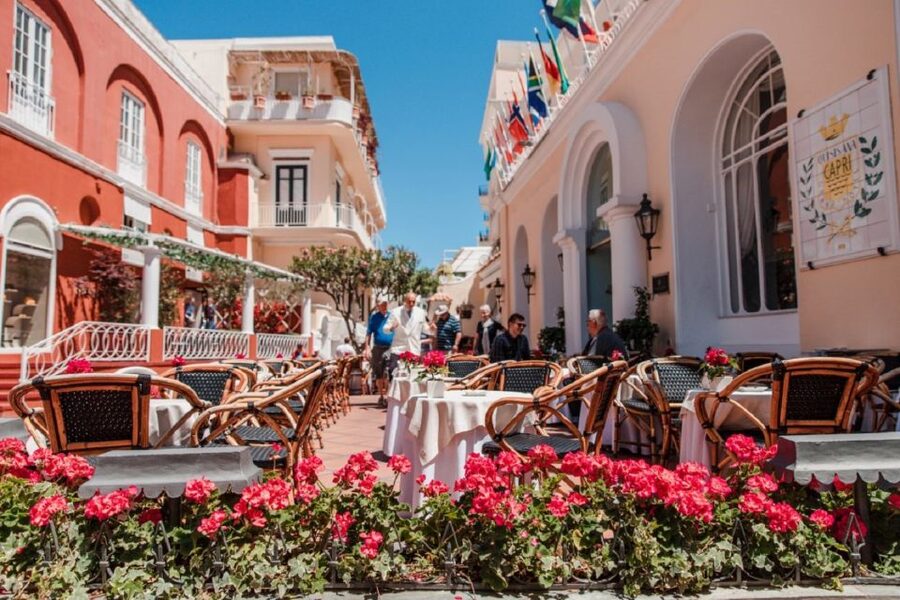 From Positano: Sorrento Coast & Capri Full-Day Trip by Boat - How the group size changes the experience