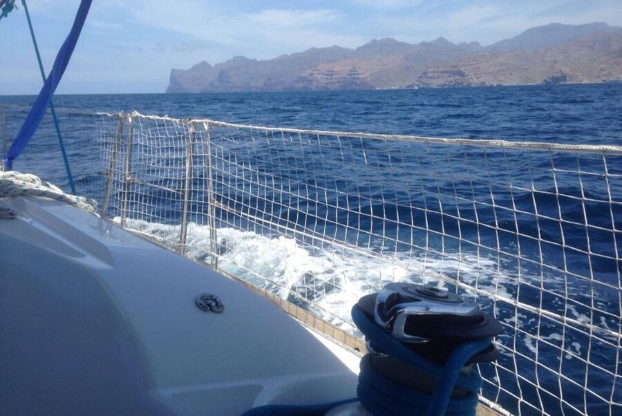 From Puerto de Mogán: Sailboat Trip with Food and Drinks - What the hosts add to the morning