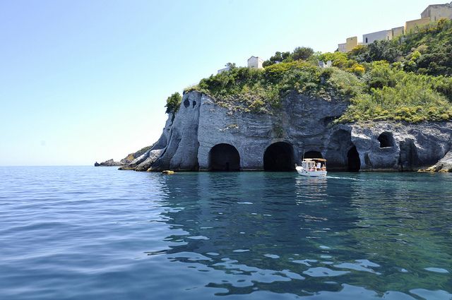From Rome: Ponza Island Day Trip with Boat Excursion - The return to Rome and the long-day reality