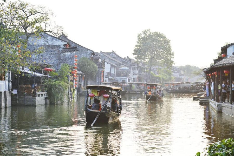 From Shanghai: Private Zhujiajiao Tour with Boat Ride - The canal boat ride