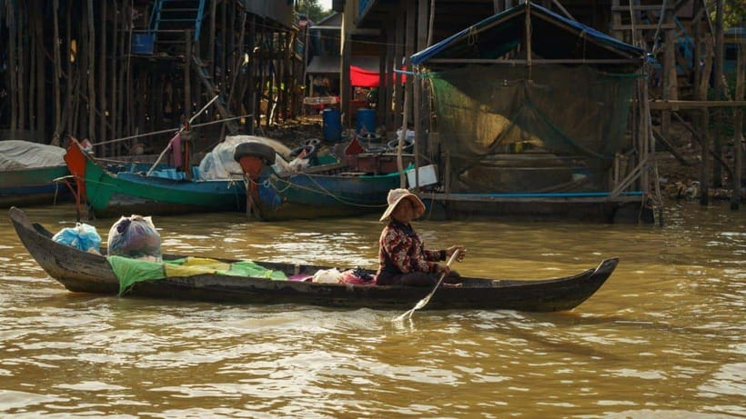 From Siem Reap: Kampong Phluk Floating Village Tour by Boat - Key points to know before booking