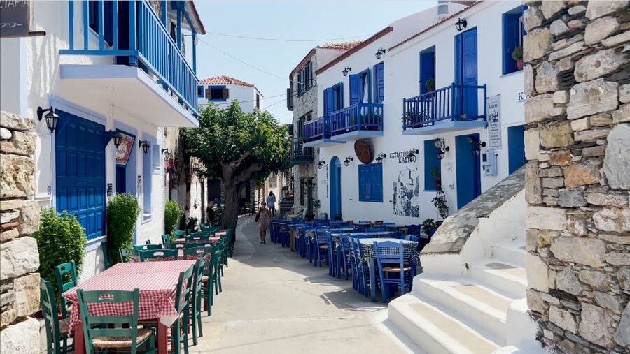 From Skiathos: Skopelos and Alonissos Boat Trip with Stops - Alonissos and the climb toward the old town