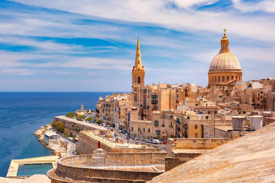 From Sliema: Cruise Around Malta's Harbours & Creeks - Valletta’s bastions and Fort St. Elmo