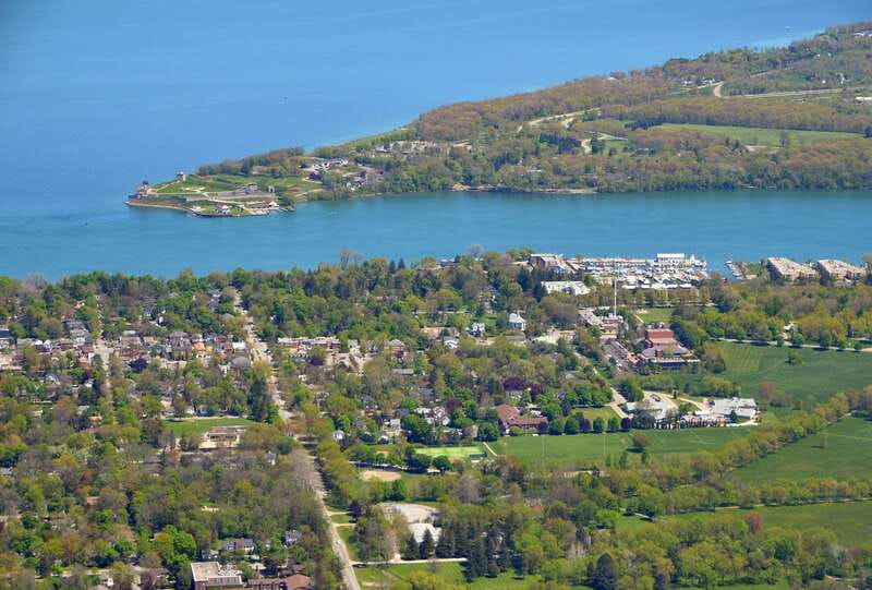 From Toronto: Niagara Falls Evening Tour With Boat Cruise - Free time at Table Rock and Niagara Falls