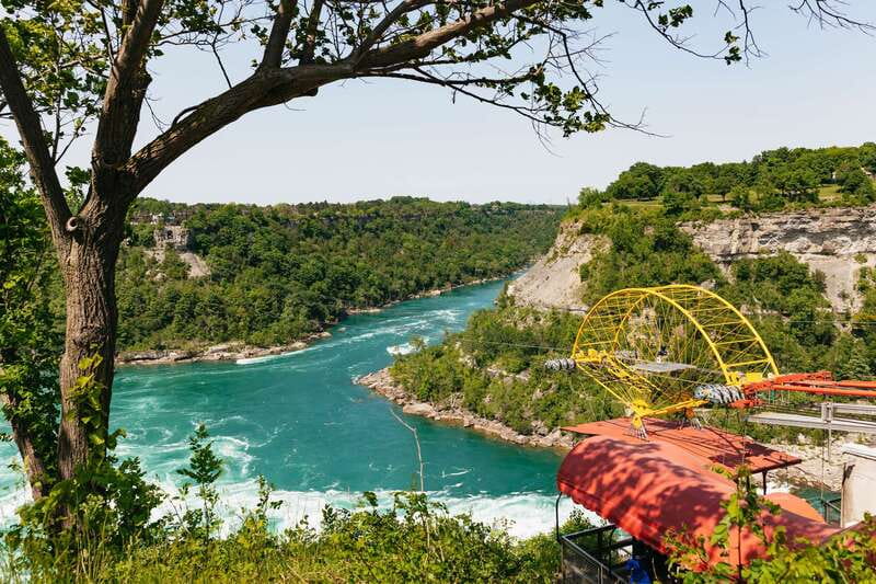 From Toronto: Niagara Falls + Winery, Cruise, & Lunch Option - Lunch with a view at Queen Victoria Place