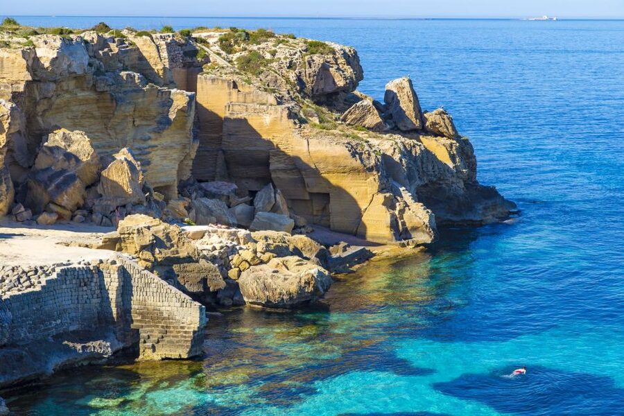 From Trapani: Cruise to Favignana and Levanzo with lunch - What the $53 price really covers