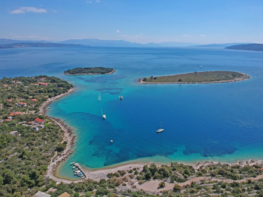 From Trogir: Three Islands Half-Day Speedboat Tour - What the speedboat adds to the day