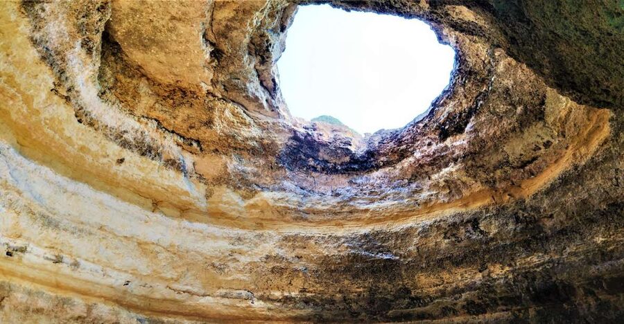 From Vilamoura: 2.5-Hour Benagil Cave and Dolphins Boat Tour - Key points to know before booking