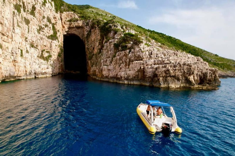 From Vlore: Haxhi Ali Cave & Karaburun Beach Speedboat Tour - Why this four-hour boat trip works so well from Vlore